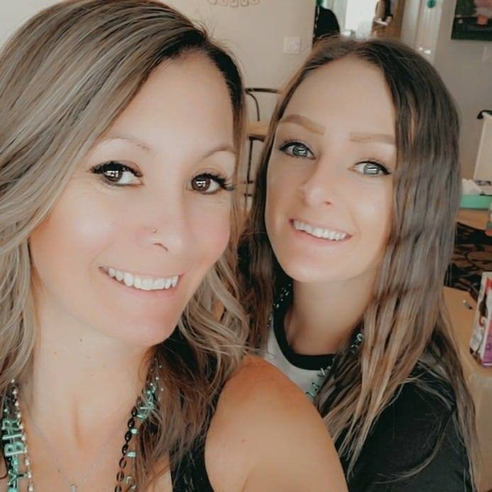 Meet your Posher, Melani